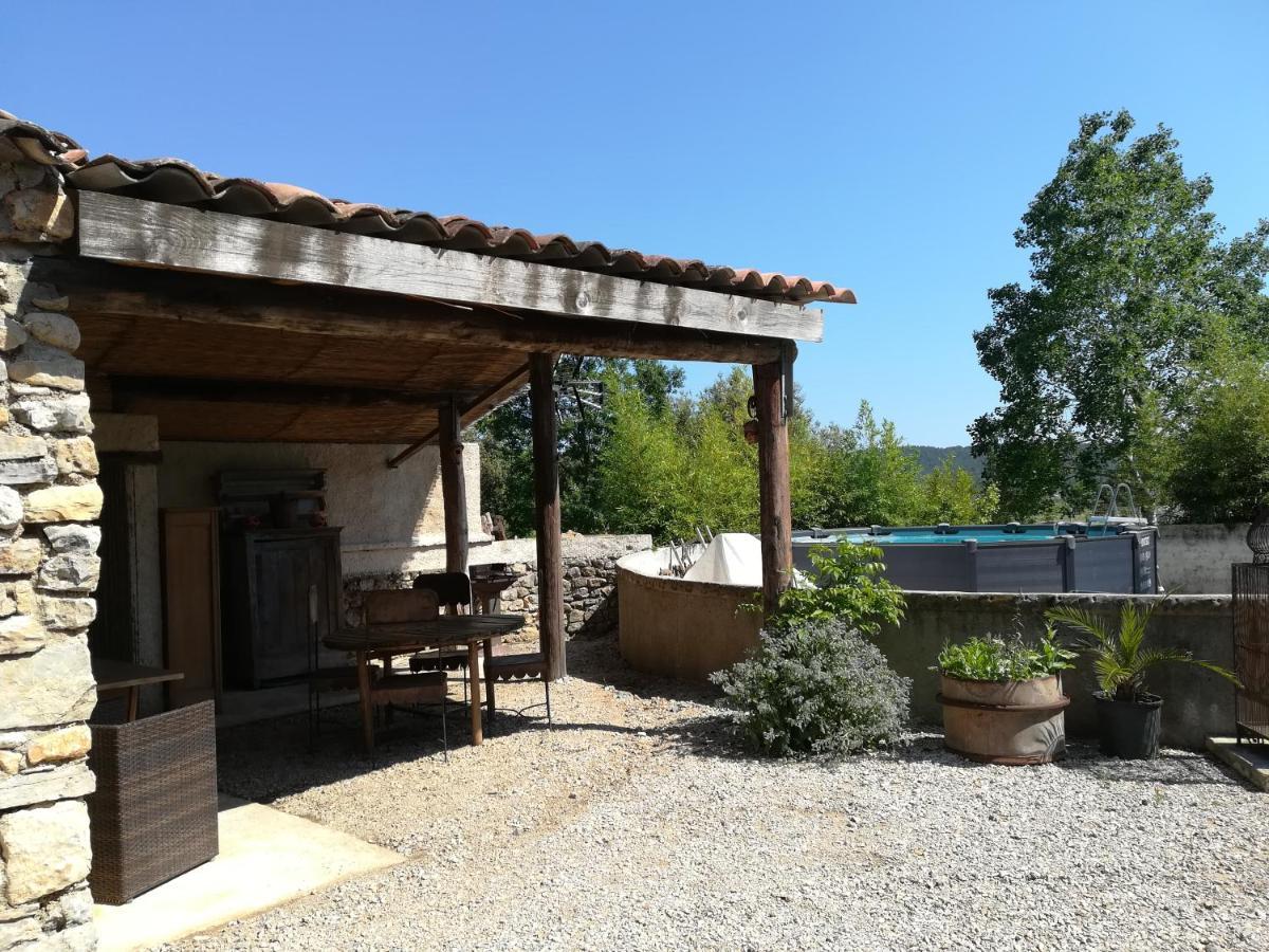 Вилла La Ferme Constantin Фаянс Экстерьер фото